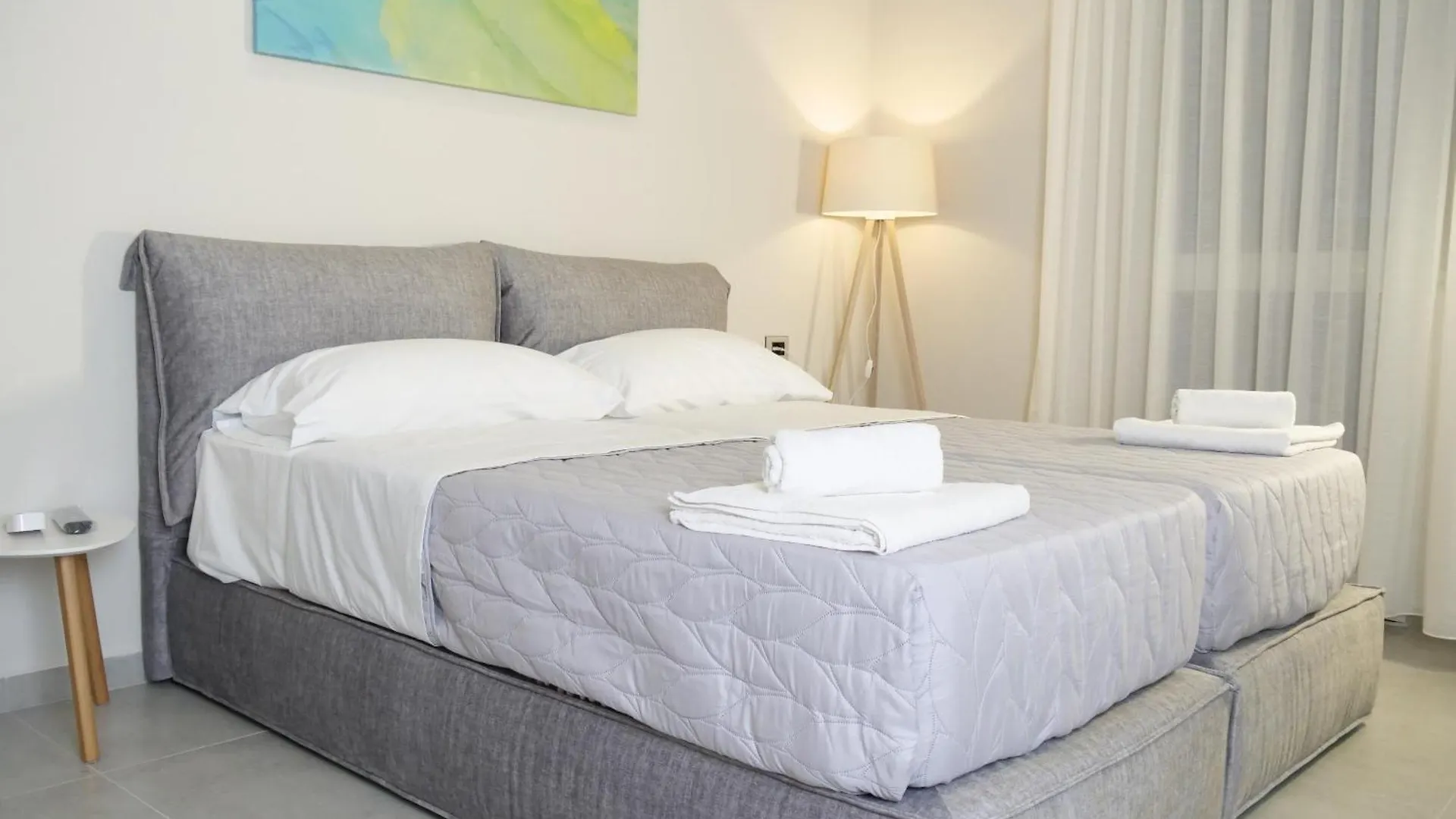 Stay-Five Rooms & Apartments Shkodër
