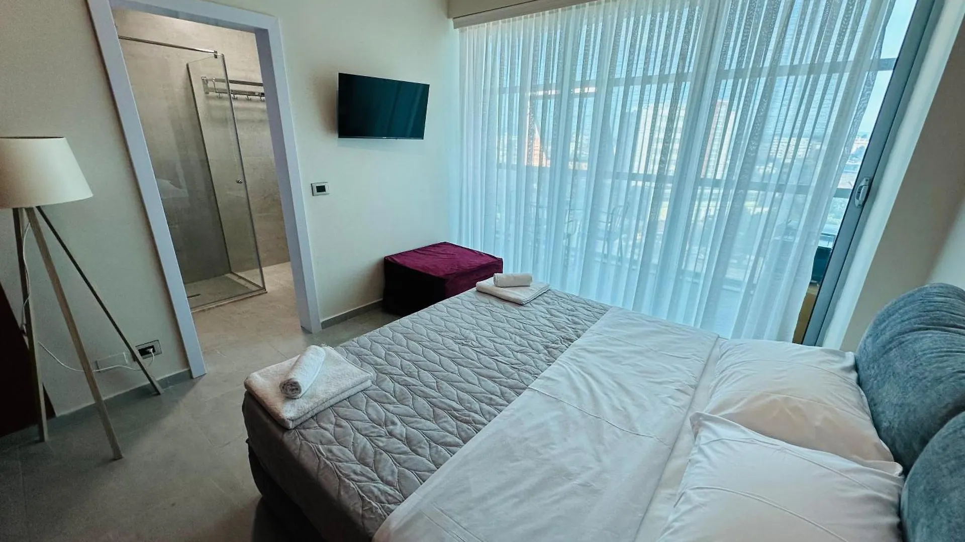 Stay-Five Rooms & Apartments Shkodër