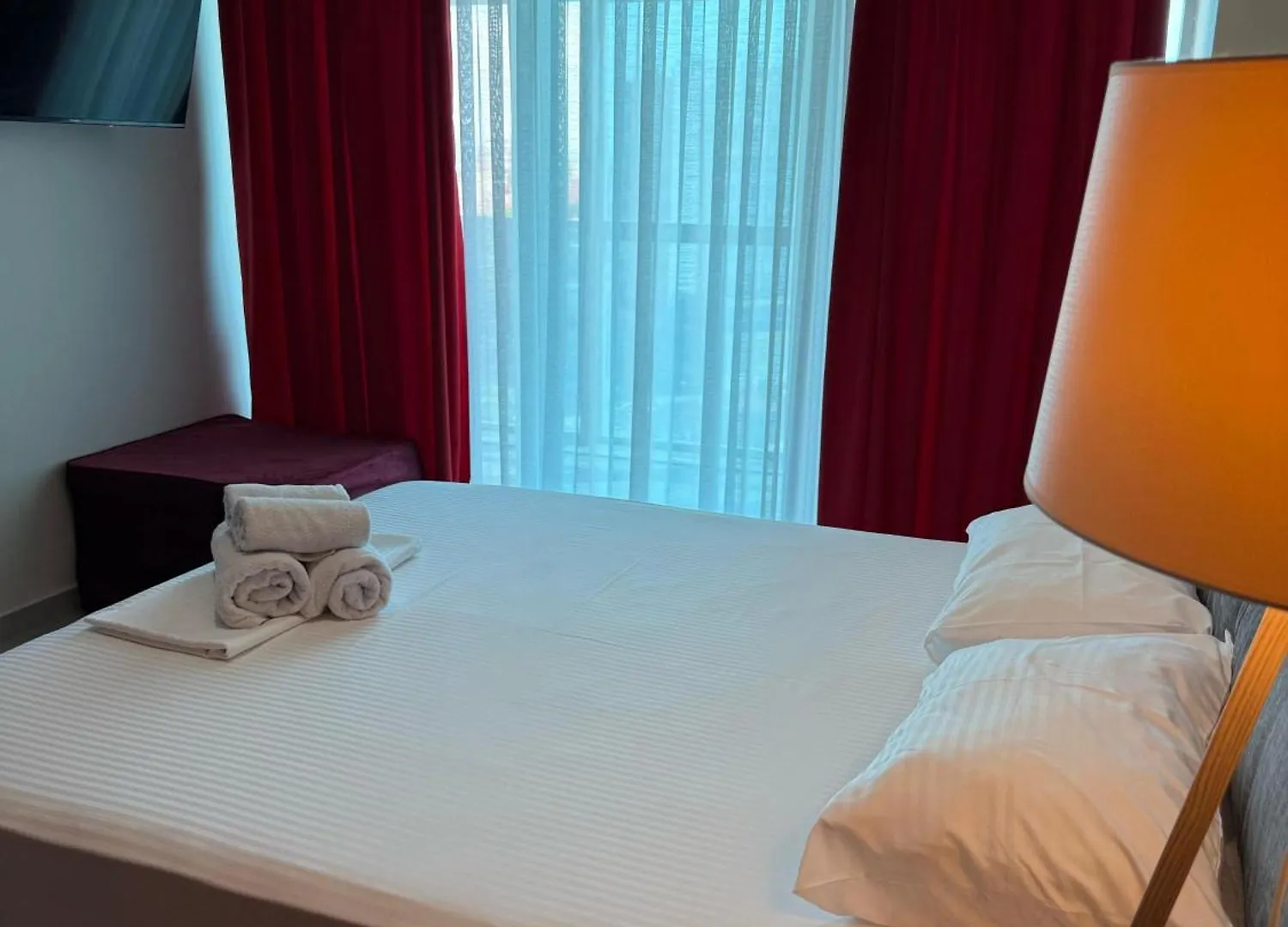 Stay-Five Rooms & Apartments Shkodër