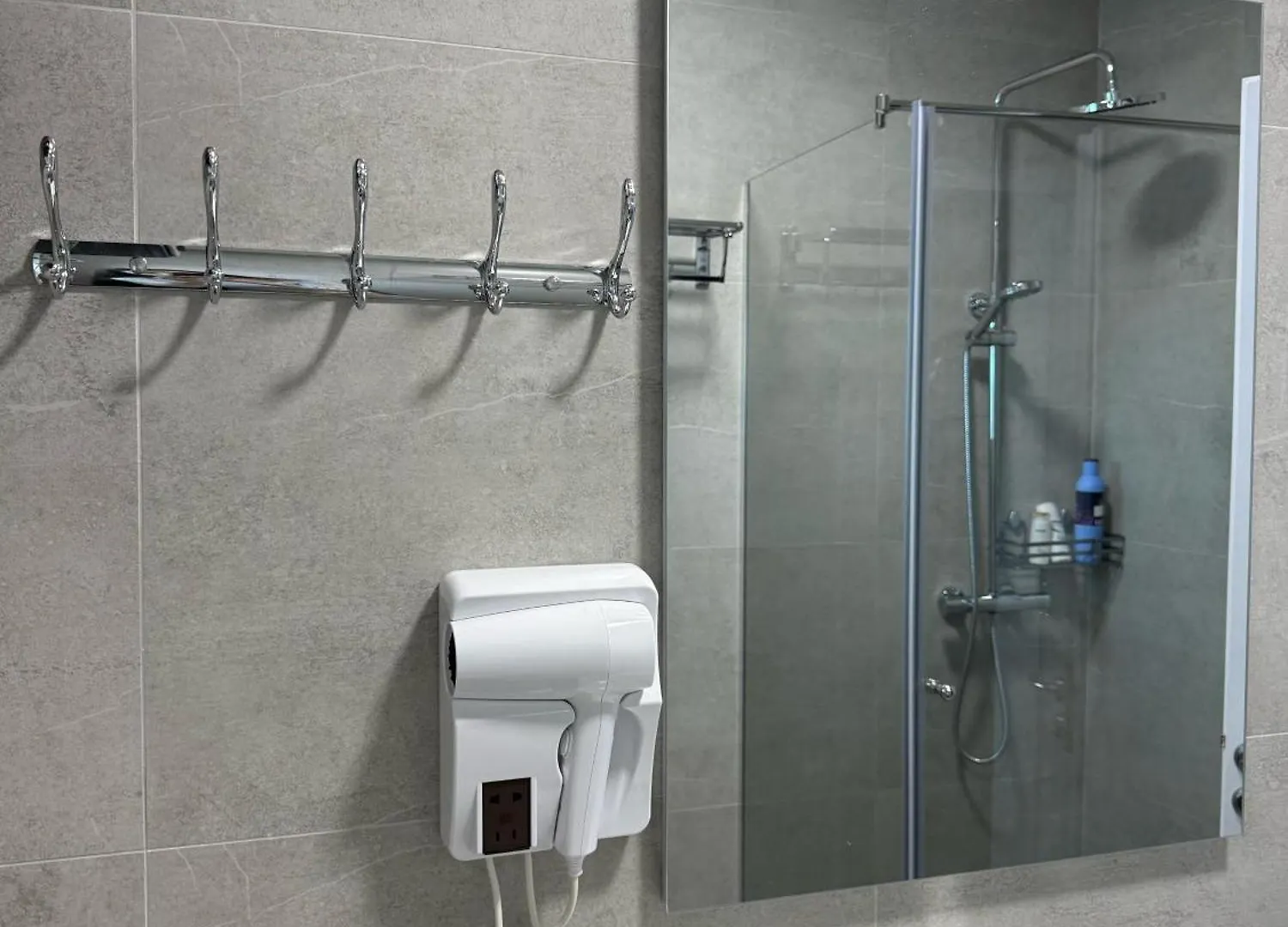 Stay-Five Rooms & Apartments Shkodër