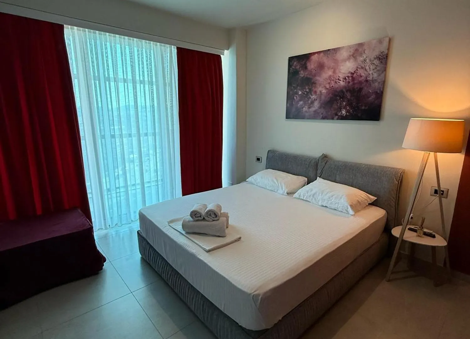 Stay-Five Rooms & Apartments Shkodër