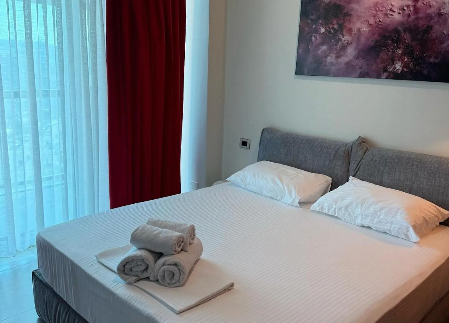 Stay-Five Rooms & Apartments Shkodër