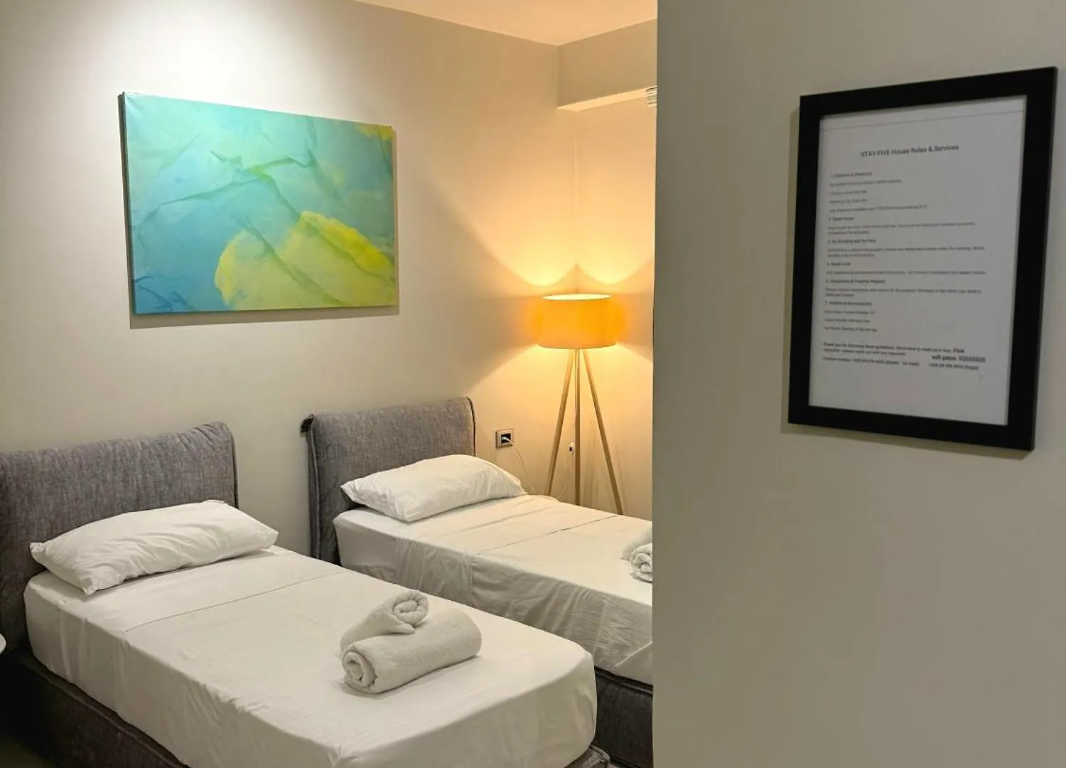 Stay-Five Rooms & Apartments Shkodër